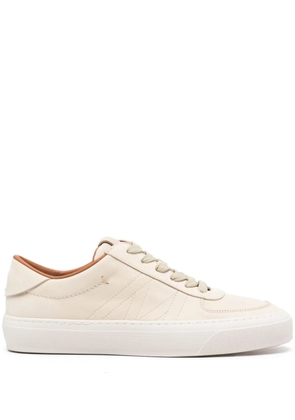 Moncler Monclub leather sneakers - Neutrals