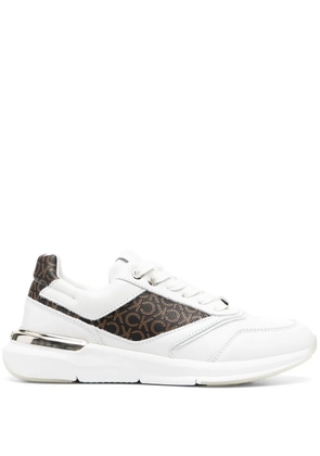 Calvin Klein logo print low-top sneakers - White