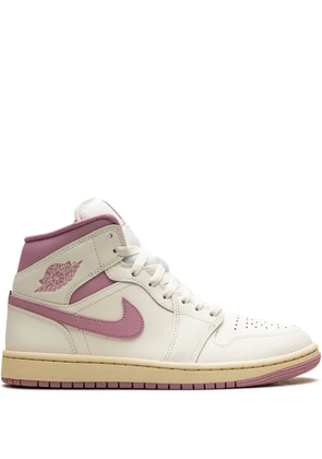 Jordan Jordan 1 Mid 'Sail Pink/Coconut Milk' sneakers - Neutrals