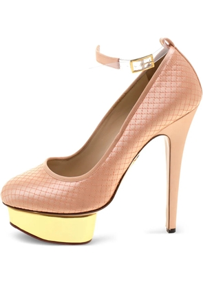 Charlotte Olympia quilted platform pumps - Orange