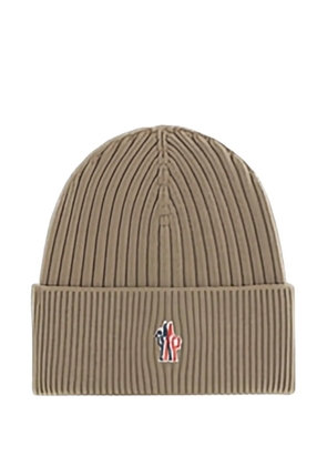Moncler Grenoble ribbed logo-patch beanie hat - Neutrals