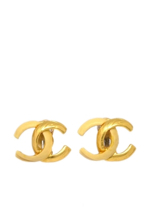 CHANEL Pre-Owned 2000 CC clip-on earrings - Gold