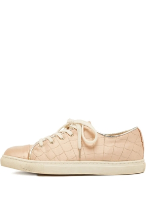 Charlotte Olympia pre-owned quilted satin sneakers - Neutrals