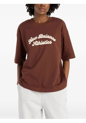 New Balance Linear Heritage logo-print T-shirt - Brown