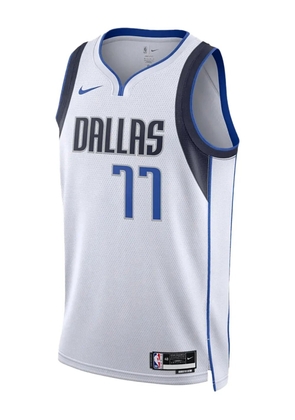Nike NBA Dallas Mavericks Luka Doncic Association Edition 2022/23 Swingman Jersey tank top - White