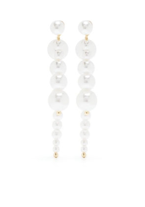 Cult Gaia Loreli pearl drop earrings - White