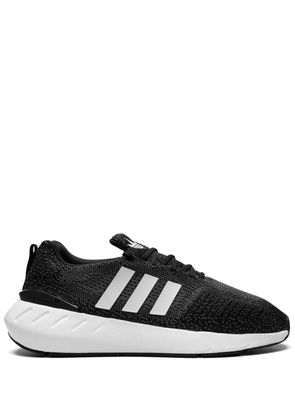 adidas Swift Run 22 'Core Black' sneakers
