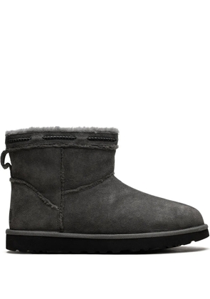 UGG Classic Mini boots - Grey