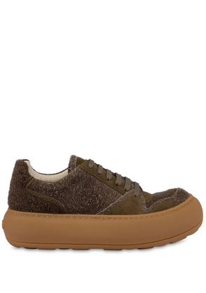 Moschino faux-fur sneakers - Brown