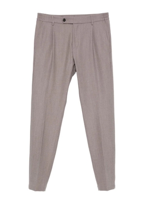 Eleventy pleated-front trousers - Brown