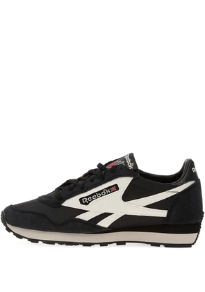 Reebok Aztec II panelled trainers - Black