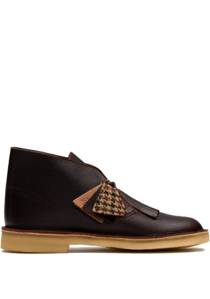 Clarks Originals leather grain tweed boots - Brown