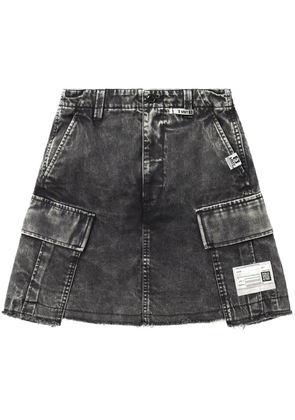 Maison MIHARA YASUHIRO Military cargo shorts - Black