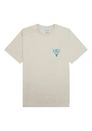 SOUTH2 WEST8 logo-print pocket T-shirt - White