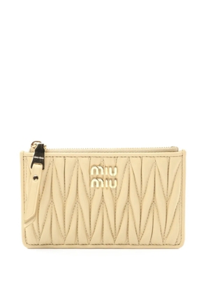 Miu Miu Pre-Owned 2020s Matelasse coin purse - Neutrals