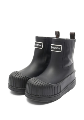 Louis Vuitton Pre-Owned Polar Line ankle boots - Black