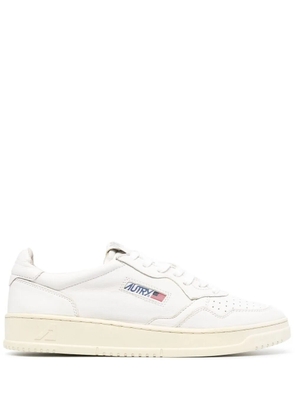 Autry Medalist Low 'Goat/White' sneakers