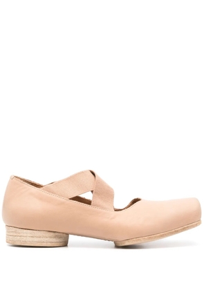 Uma Wang crossed strap ballerinas - Neutrals