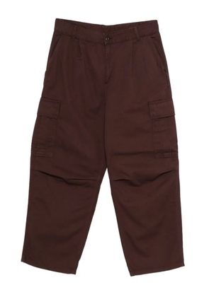 Carhartt WIP logo-patch trousers - Brown