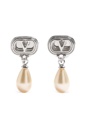 Valentino Garavani teardrop pearl ovalette earrings - Silver