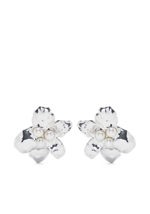 Ryenn's Eyes x Quentin Jones Sculpted Flower earrings - Silver