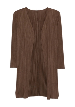 Pleats Please Issey Miyake pleated coat - Brown