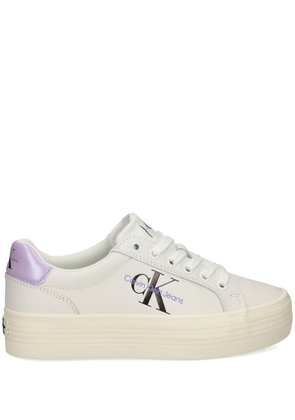 Calvin Klein Jeans logo-print leather sneakers - White