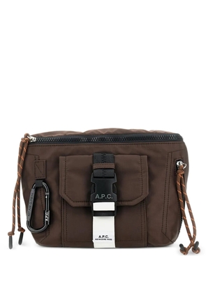 A.P.C. logo-patch shoulder bag - Brown