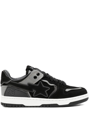 A BATHING APE® star-patch lace-up trainer - Black