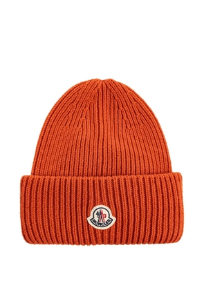 Moncler ribbed logo-patch beanie - Orange