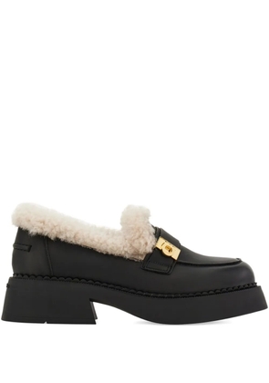 Ferragamo Hug-buckle loafers - Black
