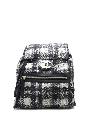 CHANEL Pre-Owned medium CC turn-lock tweed backpack - Black