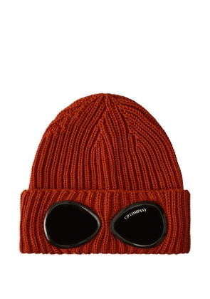 C.P. Company goggle-detail ribbed-wool beanie hat - Red