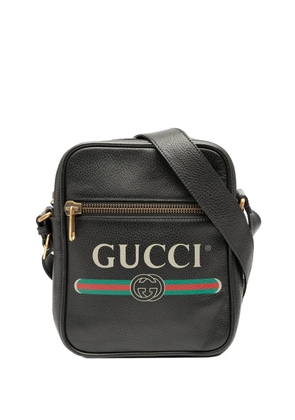 Gucci Pre-Owned 2000-2015 Grained Calfskin Logo crossbody bag - Black