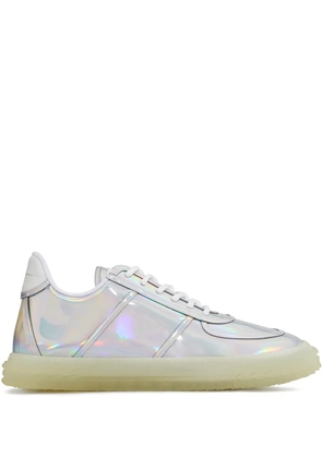 Giuseppe Zanotti low top holographic-effect sneakers - White