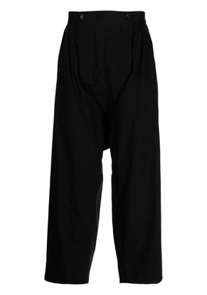 Comme des Garçons Homme Plus loose-fit pleat-detail trousers - Black