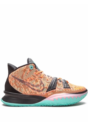 Nike Kyrie 7 'Play for the Future' sneakers - Orange