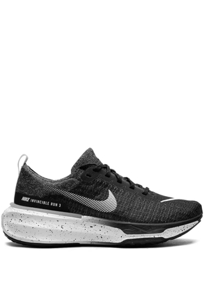Nike ZoomX Invincible Run Flyknit 3 'Oreo' sneakers - Black