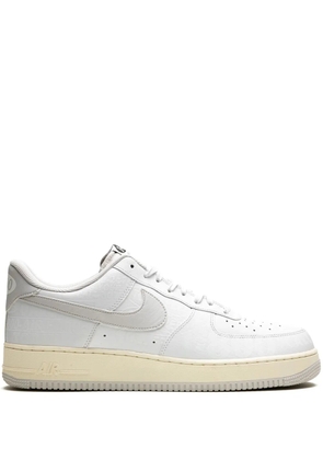 Nike Air Force 1 '07 PRM '1-800' sneakers - White