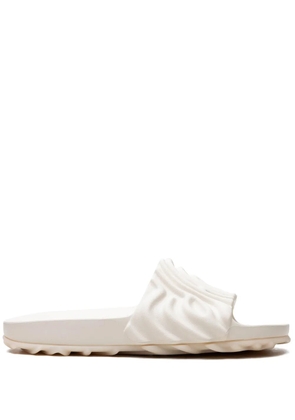Crocs x Salehe Bembury Pollex 'Parsnip' slides - White