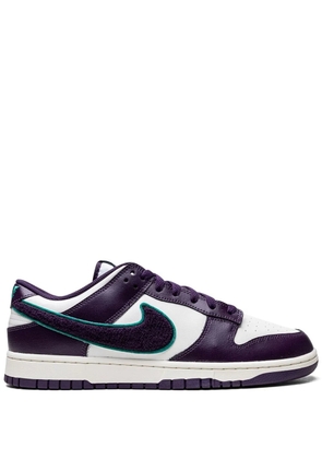 Nike Dunk Low 'Chenille Swoosh - Grand Purple' sneakers