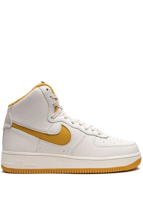 Nike Air Force 1 High Sculpt sneakers - White