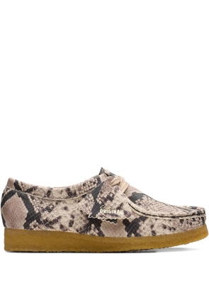 Clarks Originals snake leather wallabee shoes - Neutrals