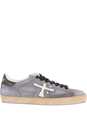 Premiata Steven appliqué-detail sneakers - Grey