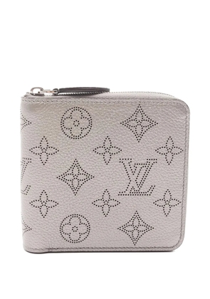 Louis Vuitton Pre-Owned Mahina wallet - Neutrals