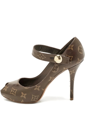 Louis Vuitton Pre-Owned Mary Jane monogram heel shoes - Brown