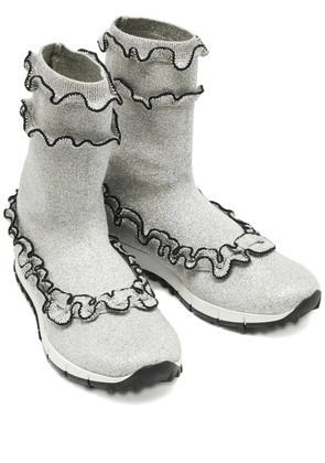 Jimmy Choo Pre-Owned Eugene ruffled knit sneakers - Grey