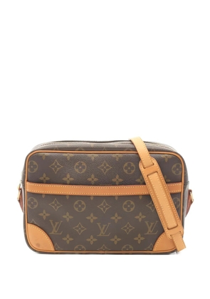 Louis Vuitton Pre-Owned 2003 Trocadero 27 Monogram cross body bag - Brown