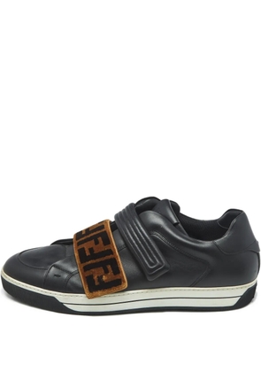Fendi Pre-Owned zucca strap leather trainers - Black