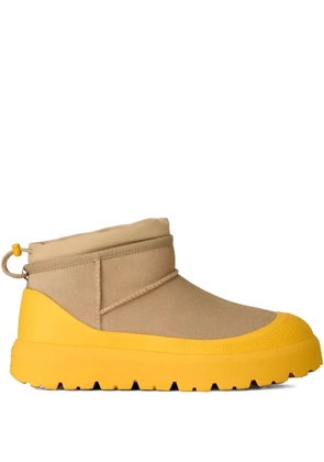 UGG Short Weather Hybrid fold-over platform boots - Neutrals